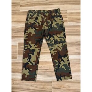 Levis 541 Athletic Taper Camo Pants Mens 36x30 Woodland Camouflage 18181-0440